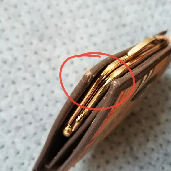 Burberrys Nova Check Plaid Small Leather Wallet - Picture 8 of 12